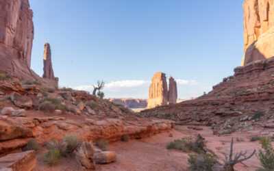 Red Cliffs Lodge: Stay Where Hollywood Westerns Came to Life